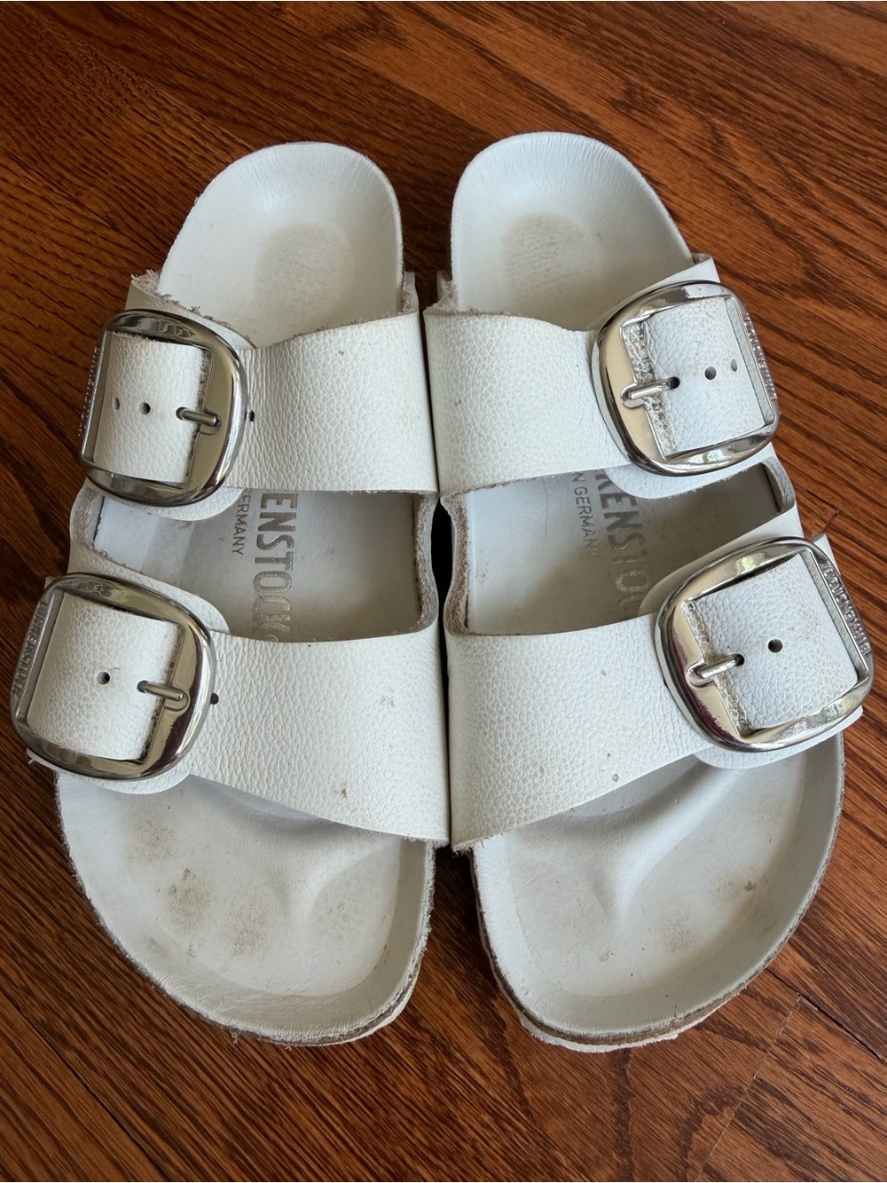 Women’s birkenstock leather big buckle in size 36